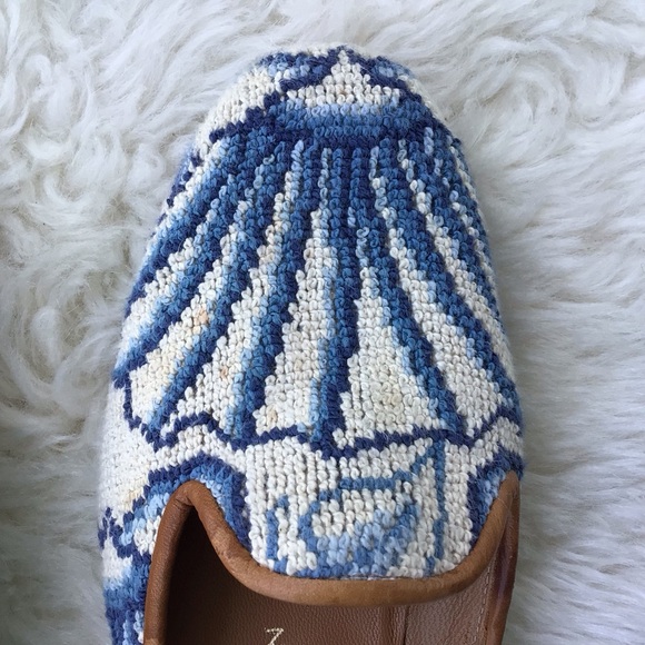 Stubbs & Wootton Palm Beach Embroidered Mules with Shell Motif - Picture 11 of 11